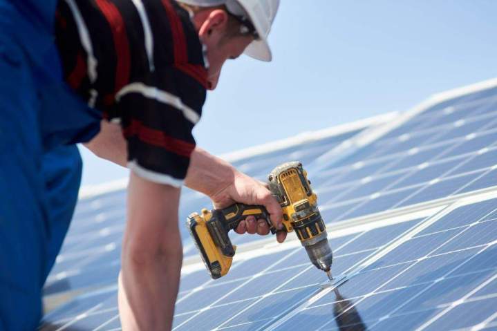 Installation de panneaux solaires résidentiels Saint-Étienne